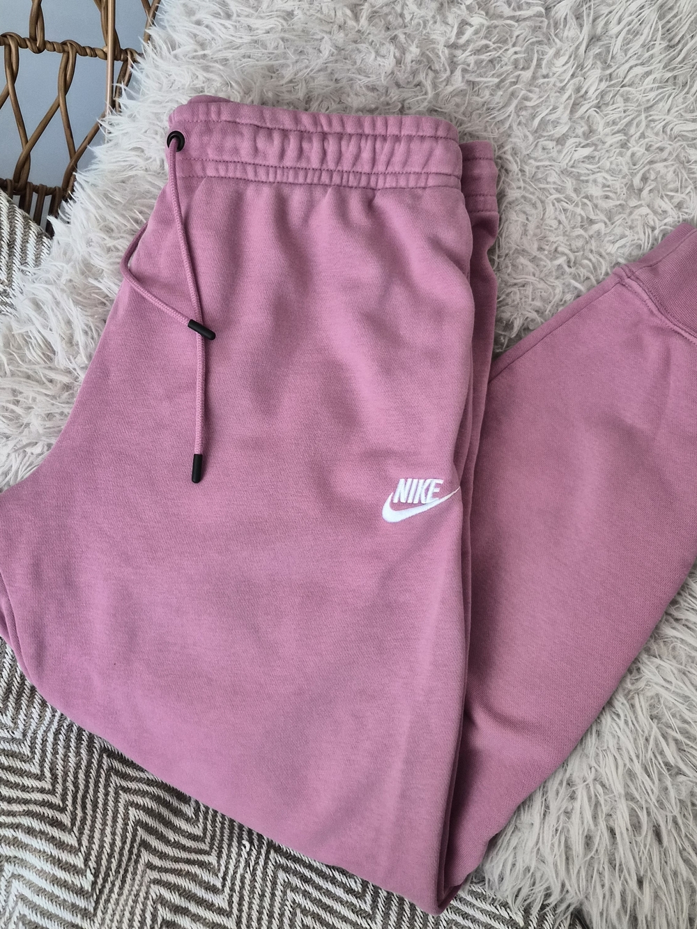 Nike Mauve Pink Fleece Joggers